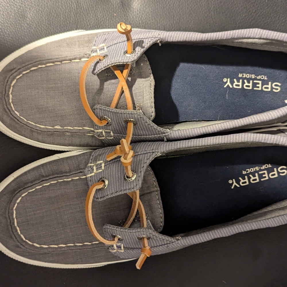 Blue Sperry Topsiders size 8